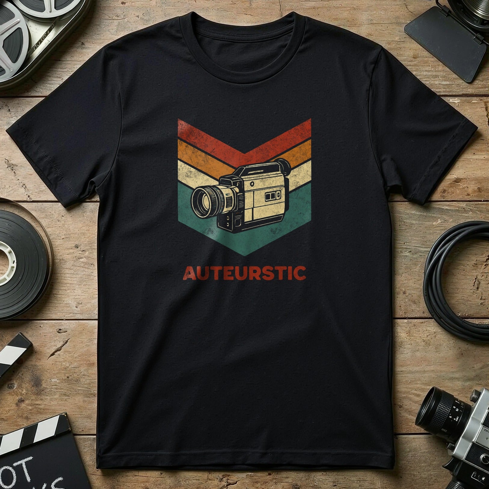 Vintage Camera Design Retro Auteuristic T-shirt