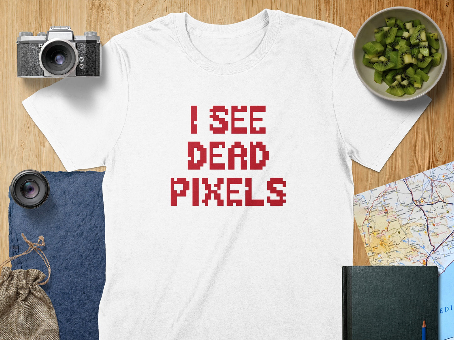 I See Dead Pixels Graphic T-Shirt Casual Wear product type